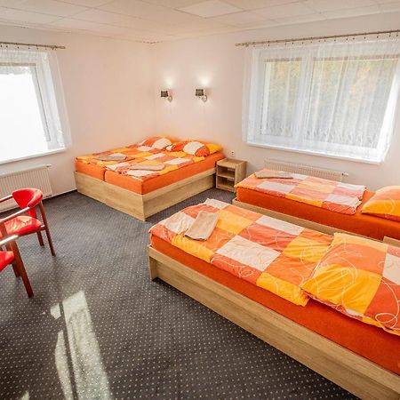 Hotel Rabbit Trhovy Stepanov Ngoại thất bức ảnh