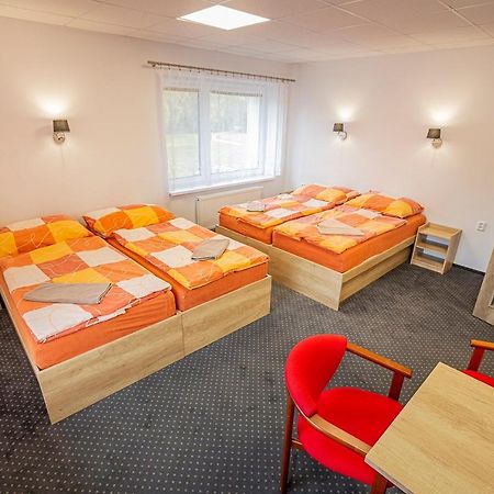 Hotel Rabbit Trhovy Stepanov Ngoại thất bức ảnh