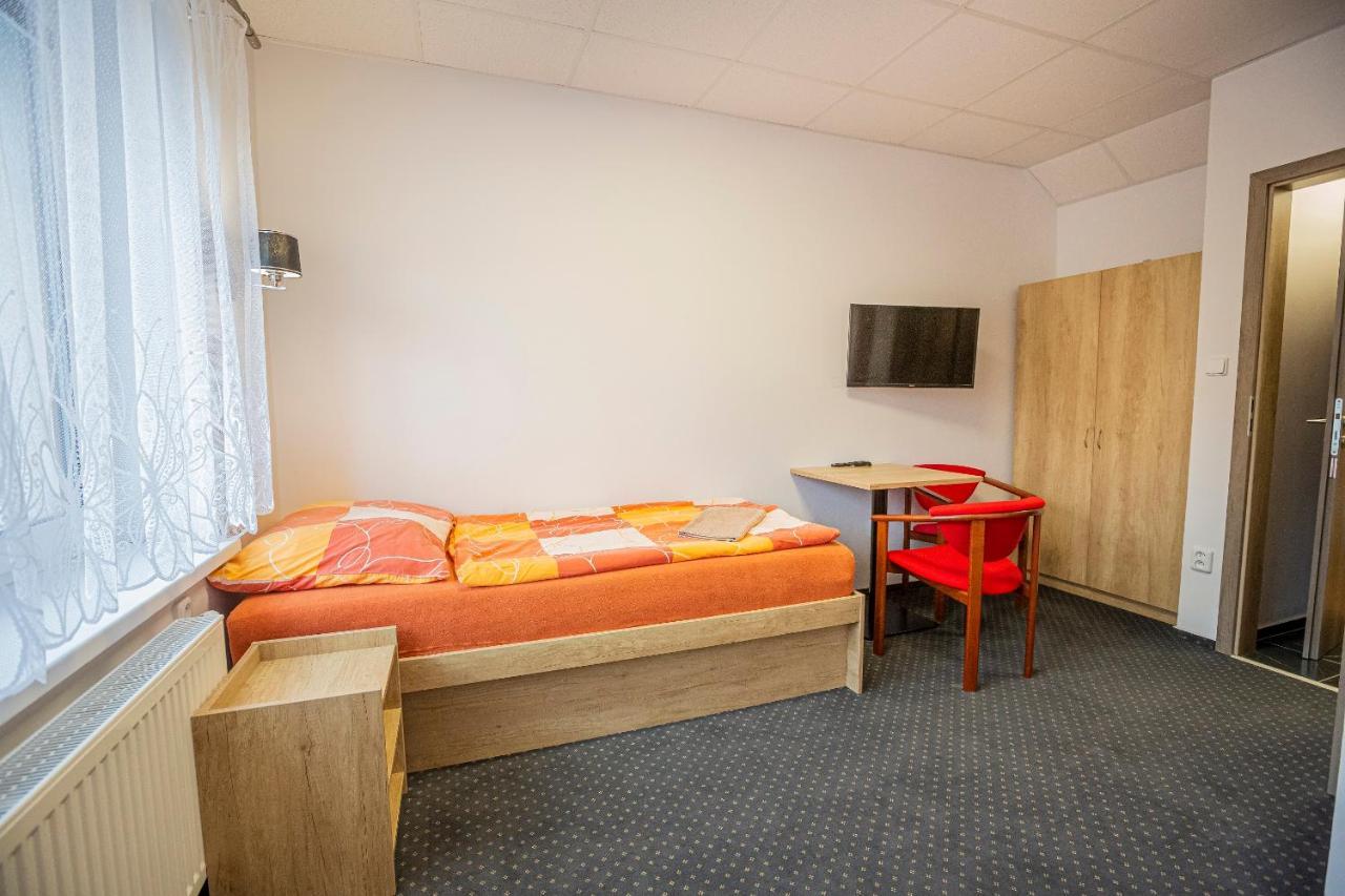 Hotel Rabbit Trhovy Stepanov Ngoại thất bức ảnh