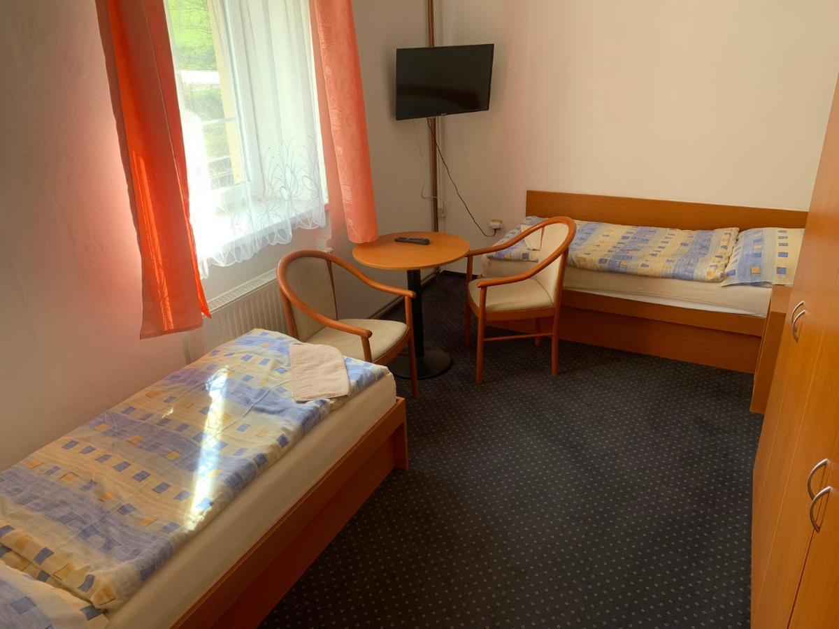 Hotel Rabbit Trhovy Stepanov Ngoại thất bức ảnh