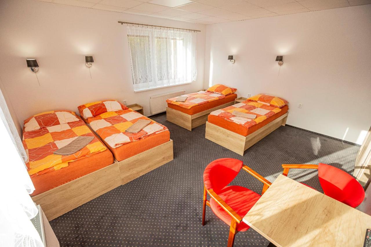 Hotel Rabbit Trhovy Stepanov Ngoại thất bức ảnh