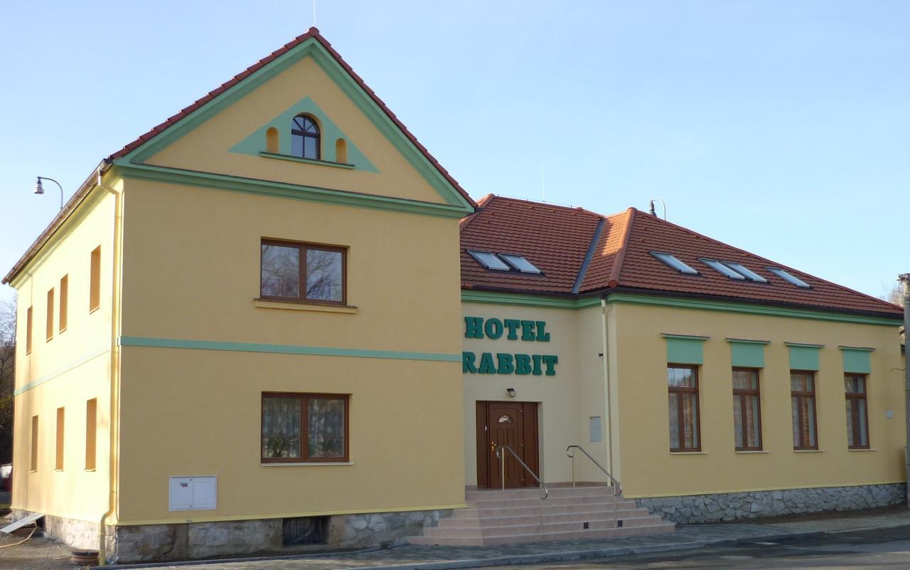 Hotel Rabbit Trhovy Stepanov Ngoại thất bức ảnh